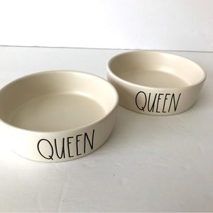 Rae Dunn Pet bowl set